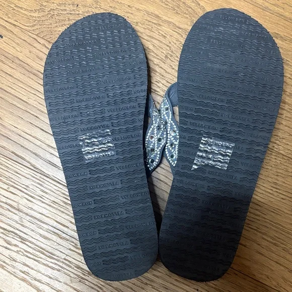 Yellow Box Black Beaded T-Strap Flip Flop Sandals - Picture 2 of 3